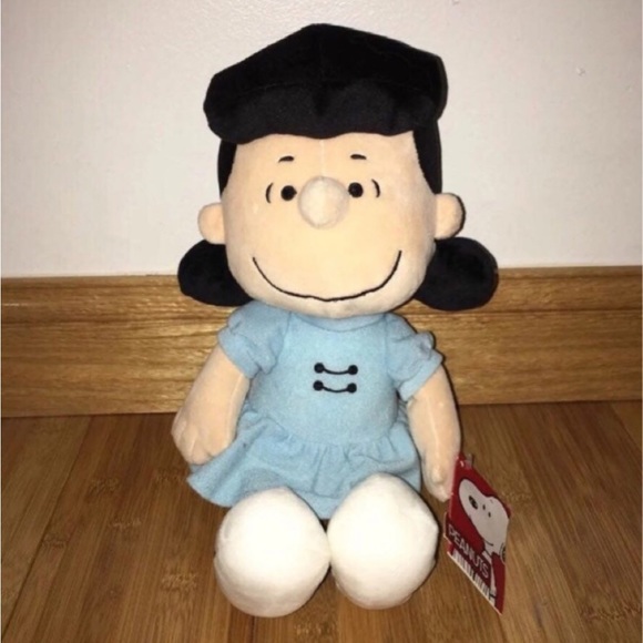 Peanuts Toys Nwt Peanuts Charlie Brown Lucy Plush Poshmark